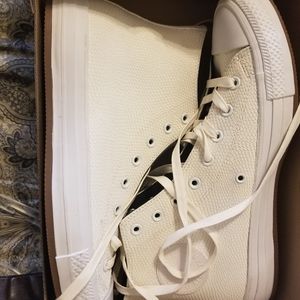 Converse Hightops